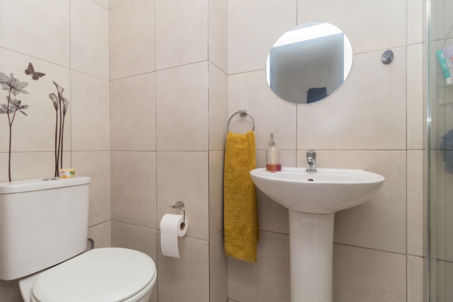 2 Bedroom Property for Sale in Parklands Western Cape